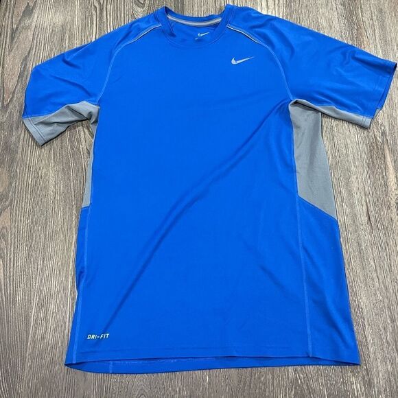 Nike T Shirt Medium Mens Blue Gray Short Sleeves Legacy Training Dri Fit Crew - Picture 1 of 6